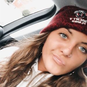 Meet your Posher, Ashtyn